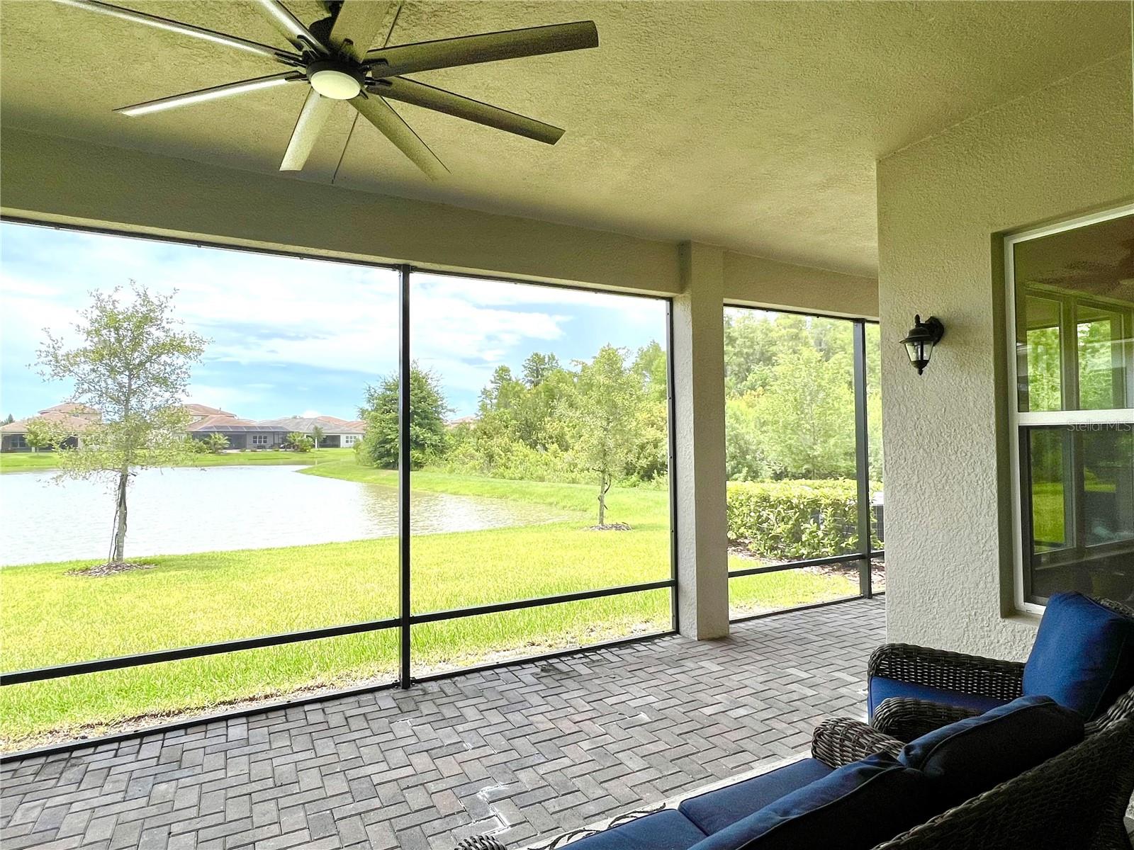Image 20 of 21 For 31142 Lindentree Drive