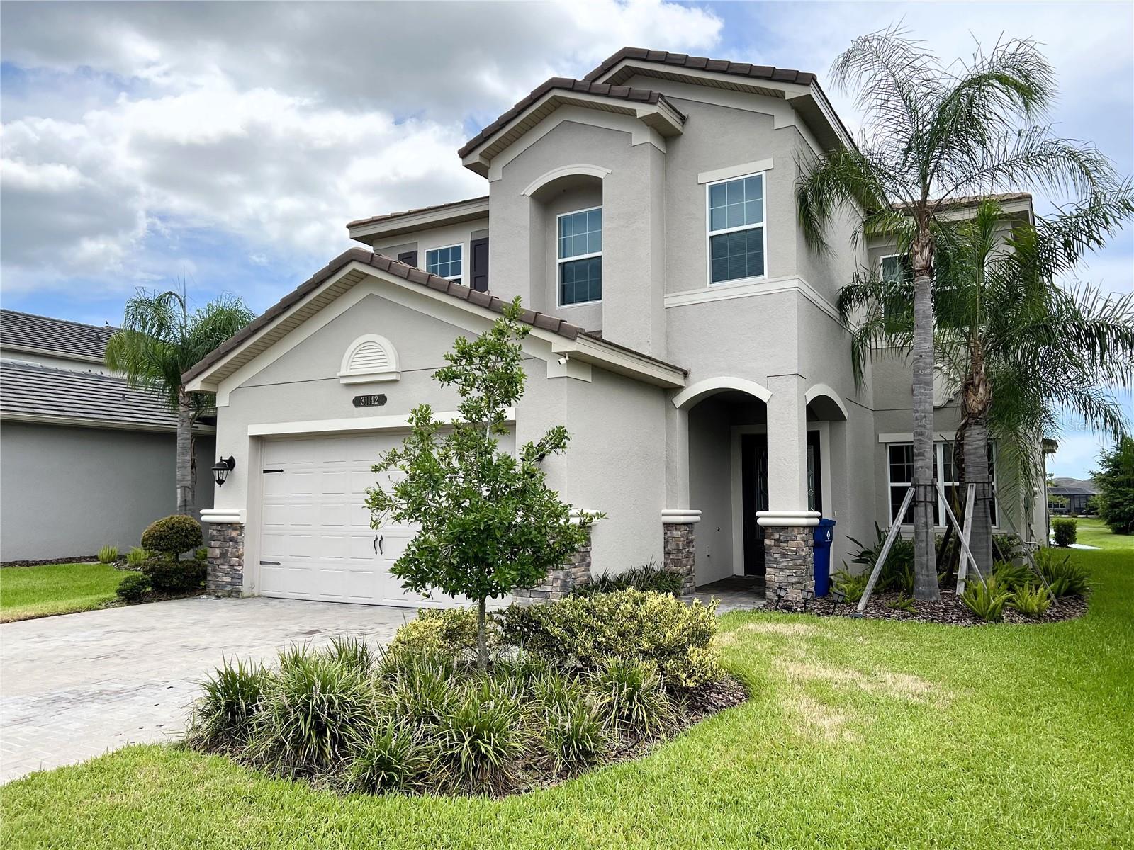 Image 3 of 21 For 31142 Lindentree Drive