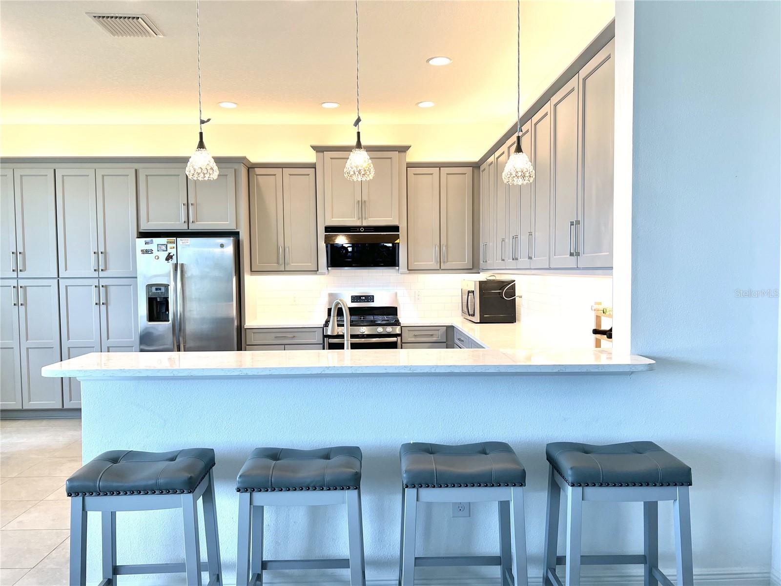 Image 5 of 21 For 31142 Lindentree Drive