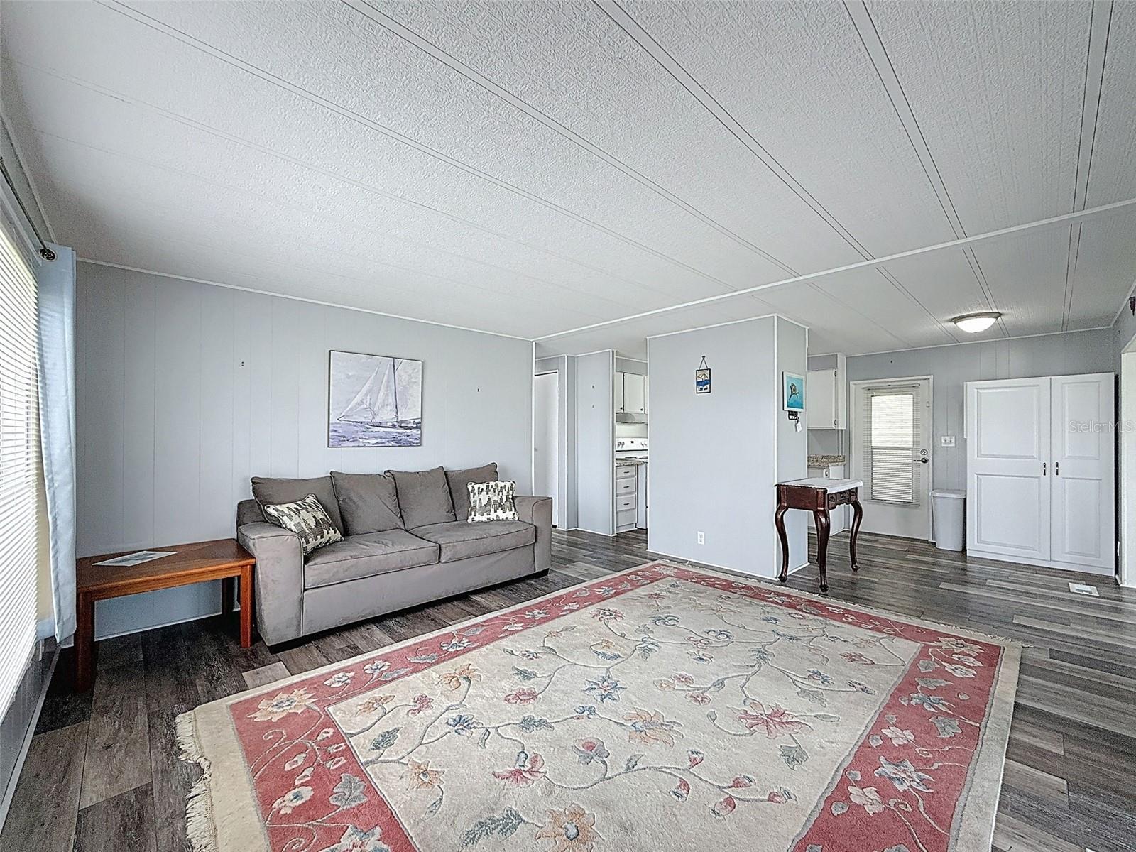 Image 19 of 69 For 5150 Damsen Circle