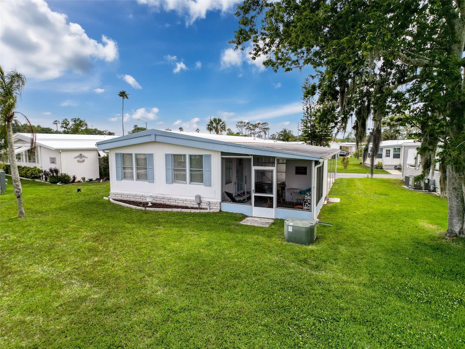Image 4 of 69 For 5150 Damsen Circle