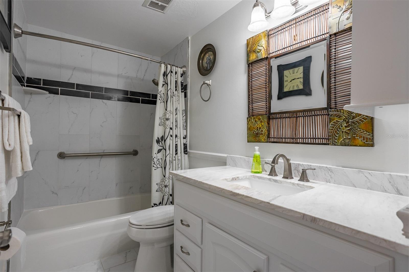 Image 16 of 84 For 30 Turner Street 202