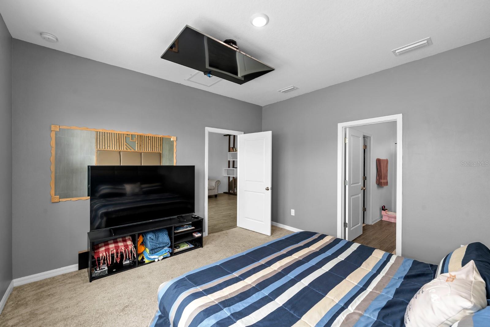 Image 11 of 26 For 11819 Brighton Knoll Loop