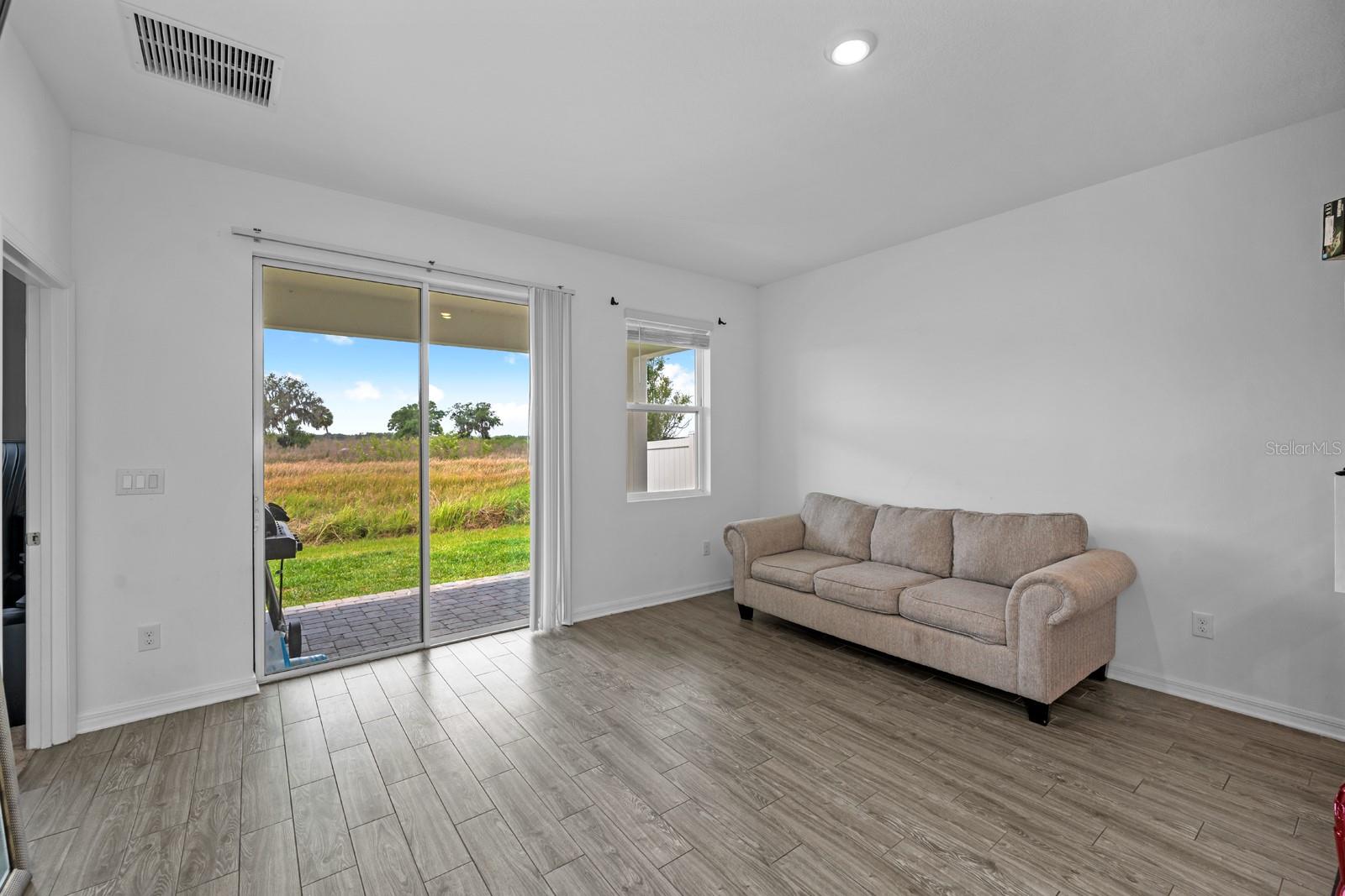 Image 14 of 26 For 11819 Brighton Knoll Loop