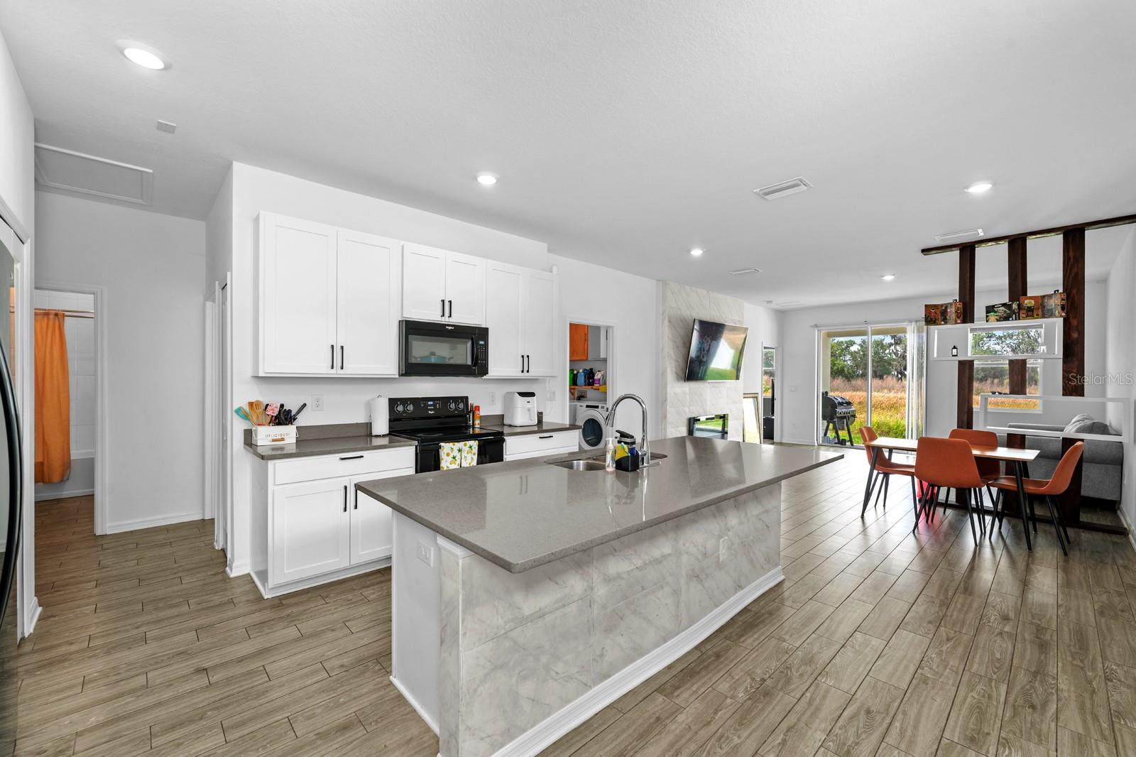 Image 18 of 26 For 11819 Brighton Knoll Loop