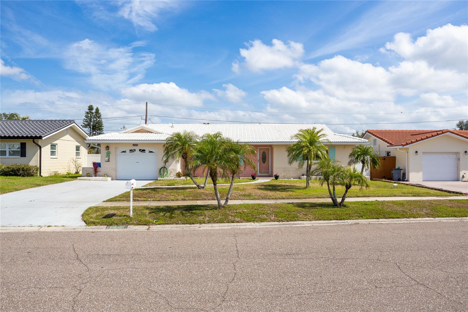 Image 42 of 42 For 11225 59th Avenue