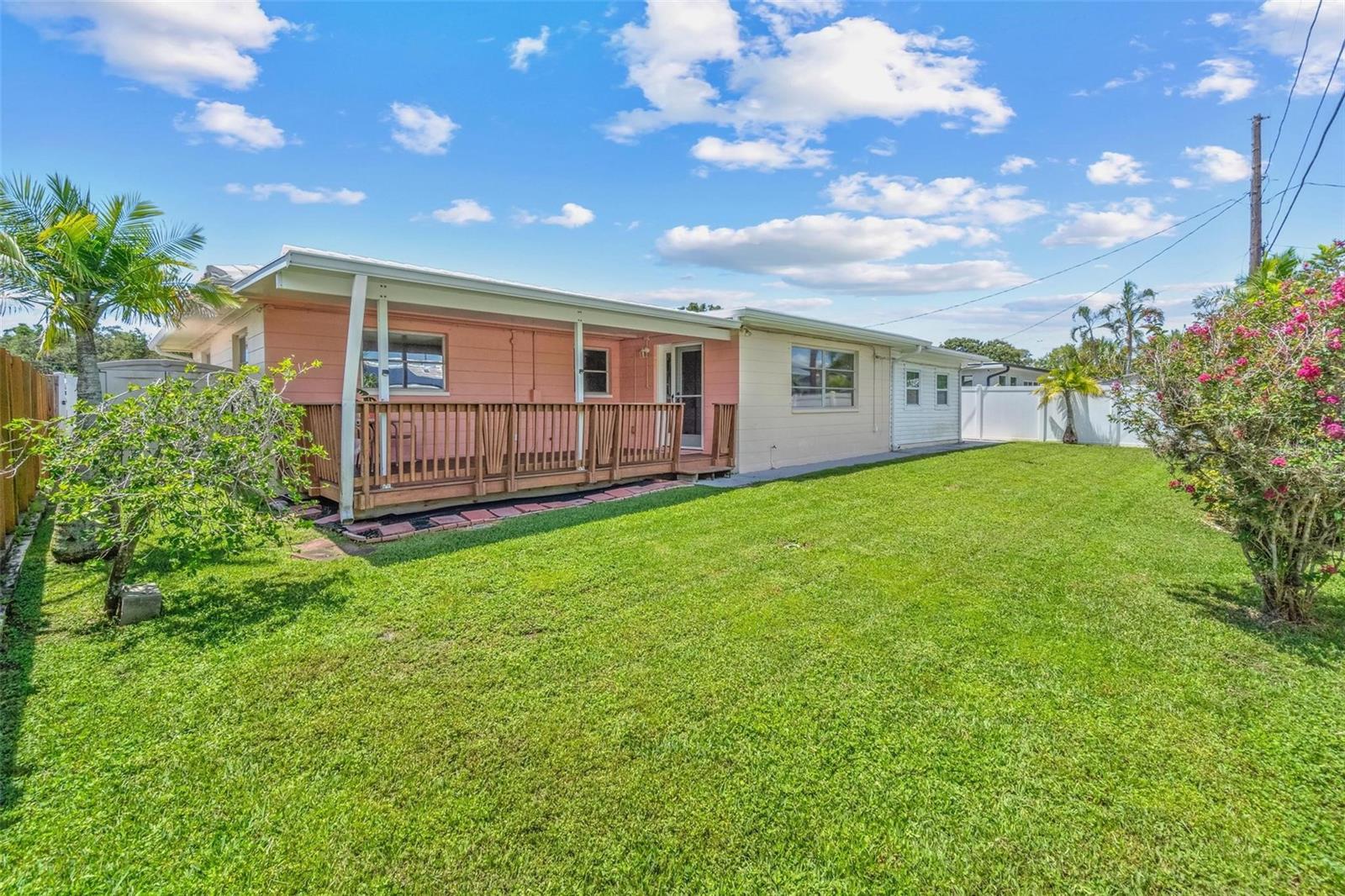Image 43 of 48 For 11225 59th Avenue