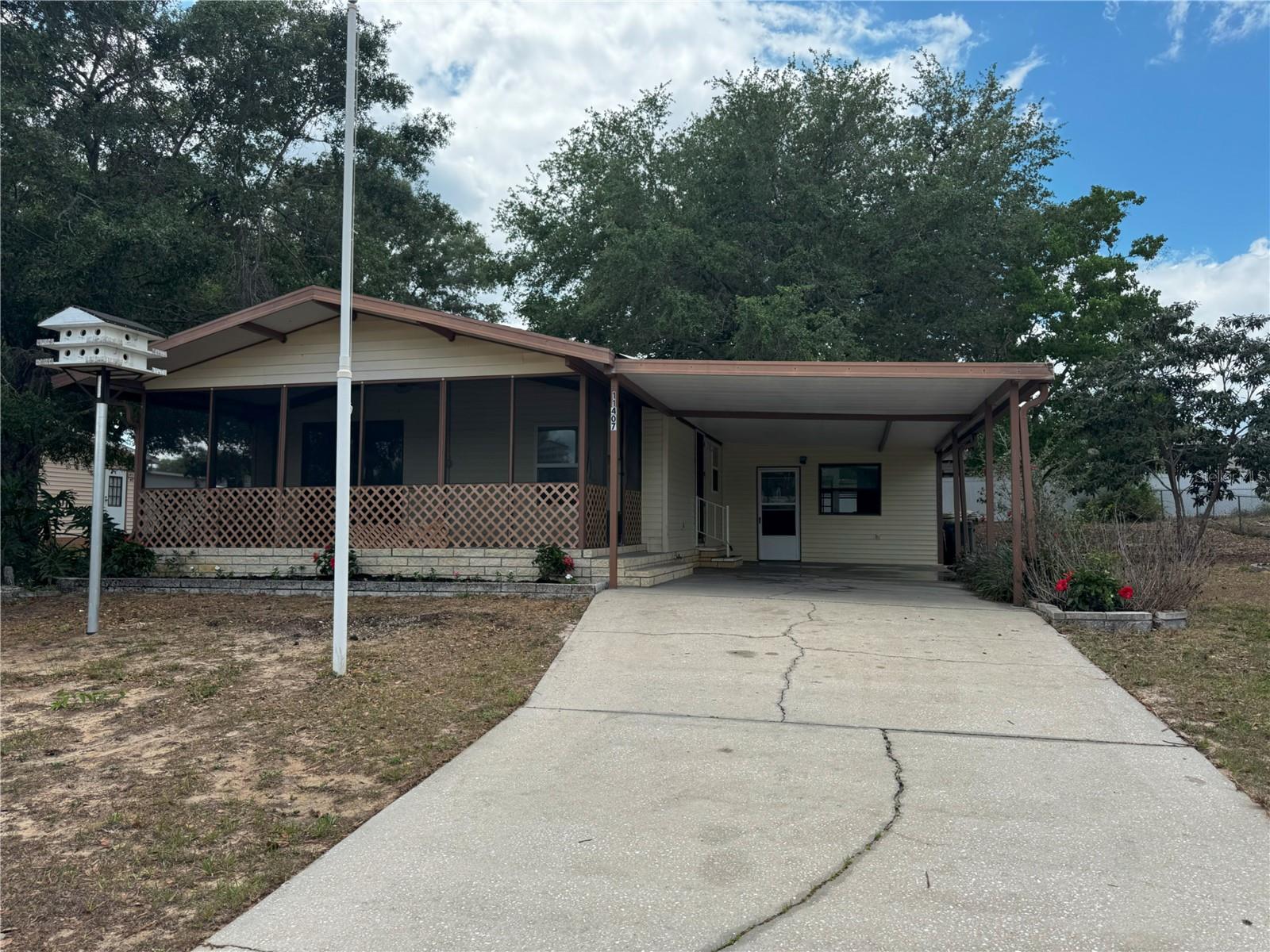 Details for 11407 Bobwhite Boulevard, LEESBURG, FL 34788