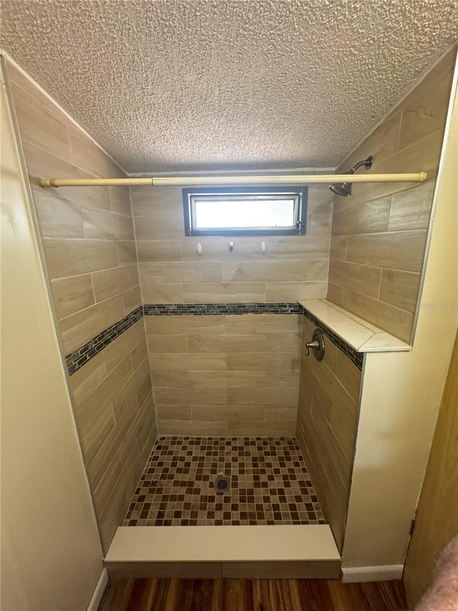 Image 14 of 18 For 11407 Bobwhite Boulevard