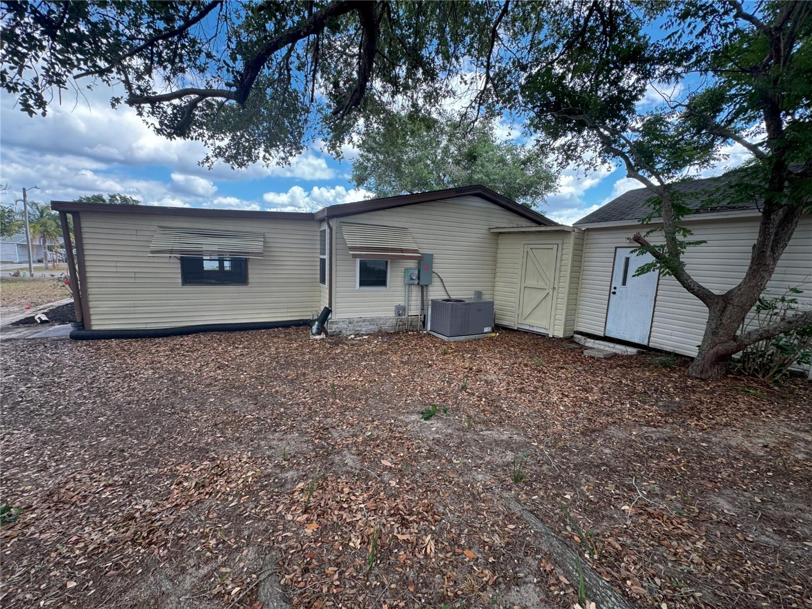 Image 17 of 18 For 11407 Bobwhite Boulevard