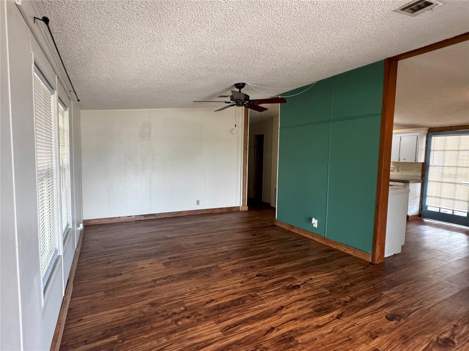 Image 4 of 18 For 11407 Bobwhite Boulevard