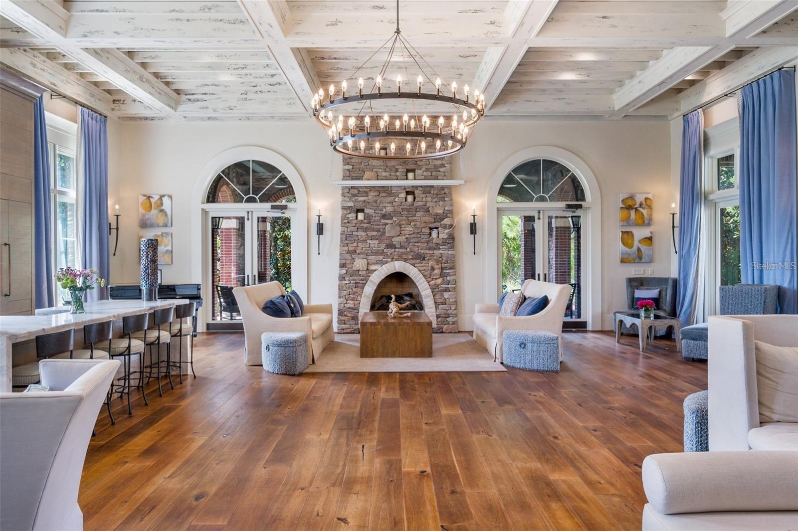 Listing photo id 71 for 4220 Barletta Court