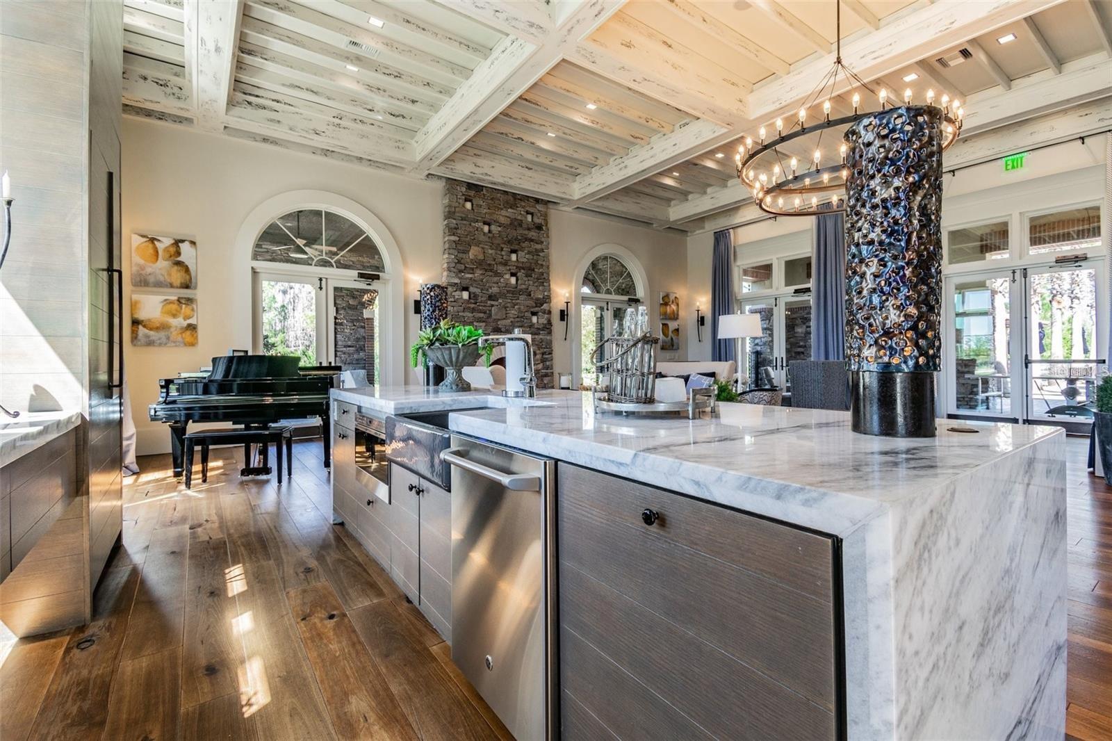 Listing photo id 74 for 4220 Barletta Court