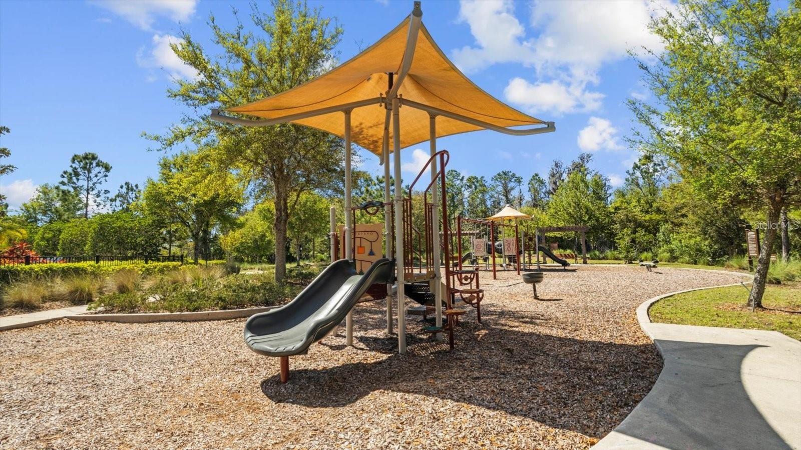 Listing photo id 92 for 4220 Barletta Court
