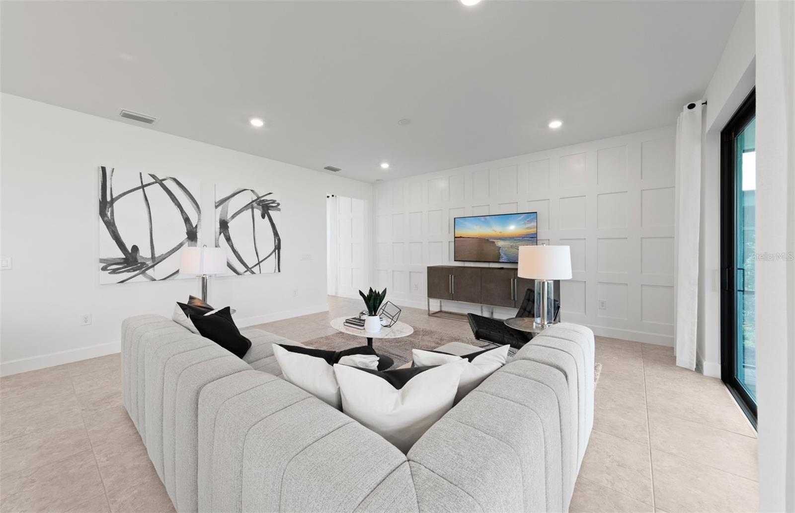Image 13 of 65 For 16415 Sapphire Point Drive