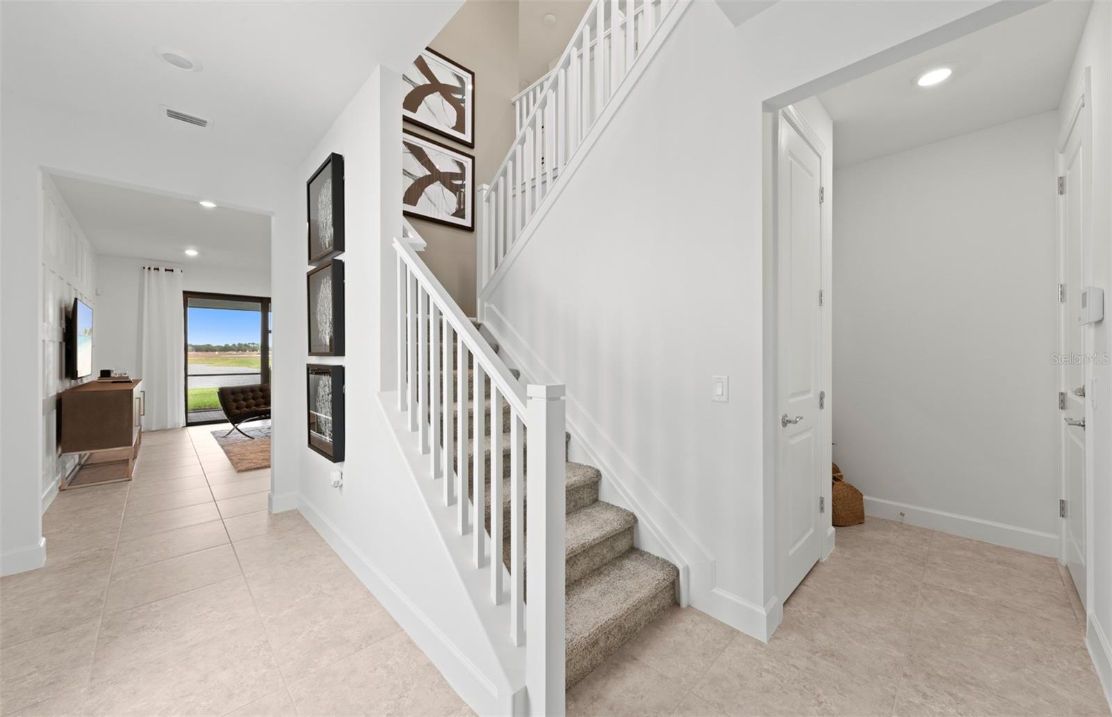 Image 18 of 65 For 16415 Sapphire Point Drive