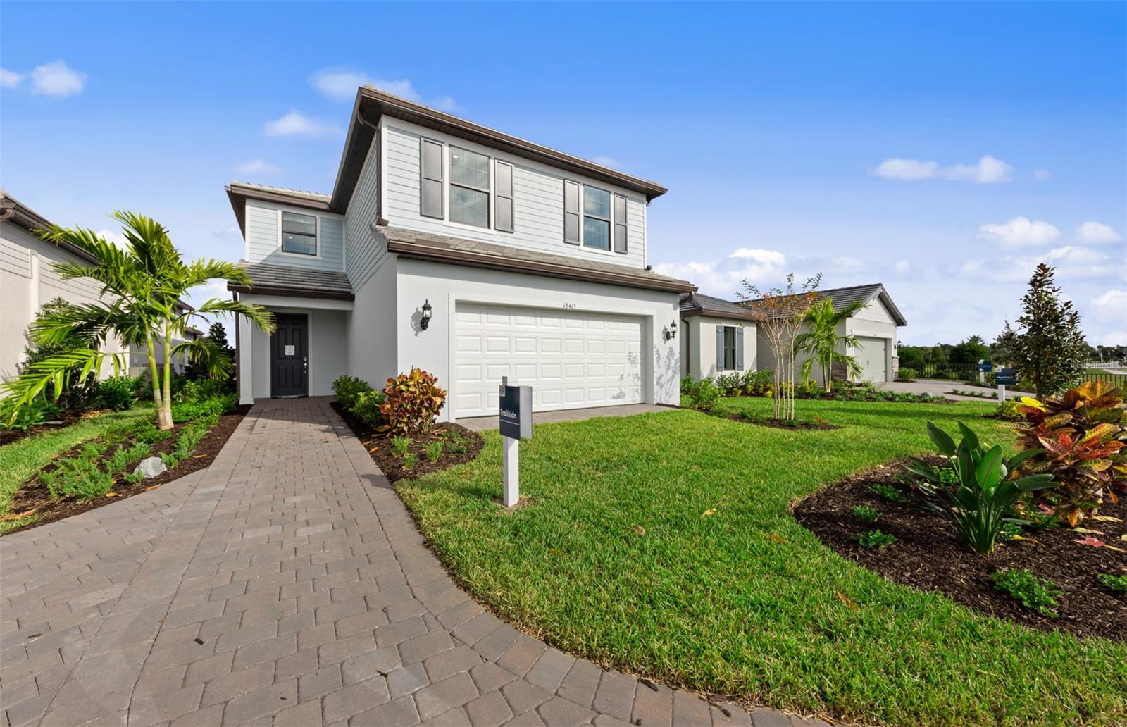 Image 5 of 65 For 16415 Sapphire Point Drive