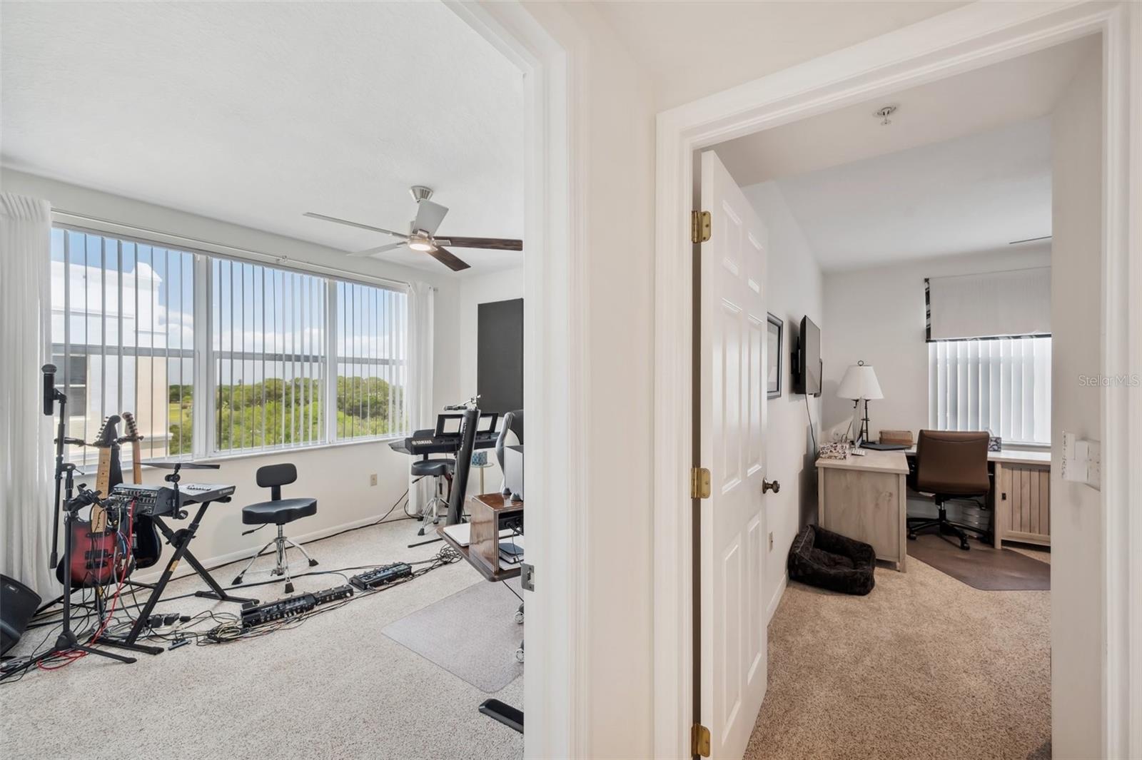 Listing photo id 31 for 1200 Country Club Drive 5506