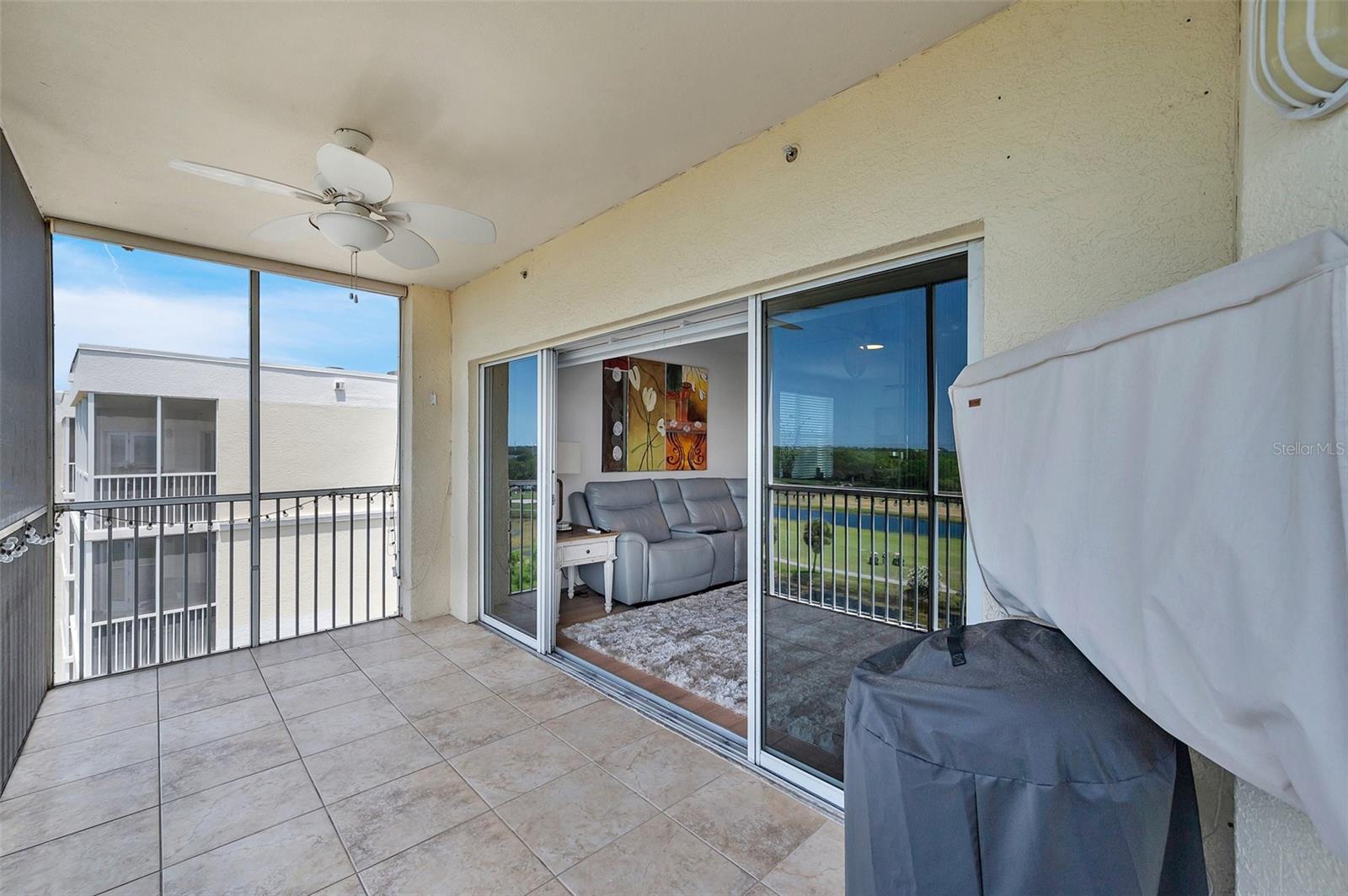 Listing photo id 61 for 1200 Country Club Drive 5506