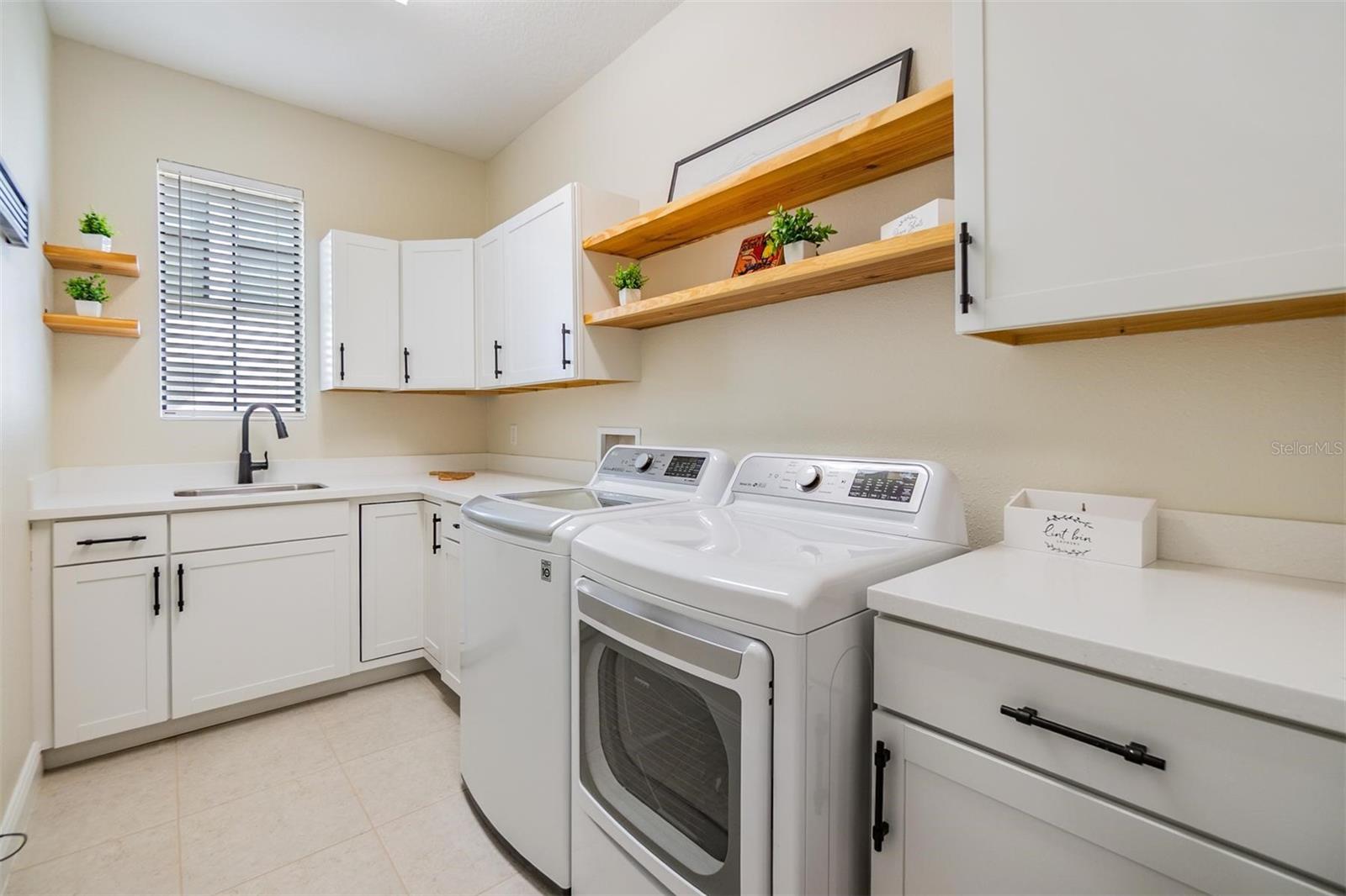 Image 46 of 91 For 3585 Torino Lane