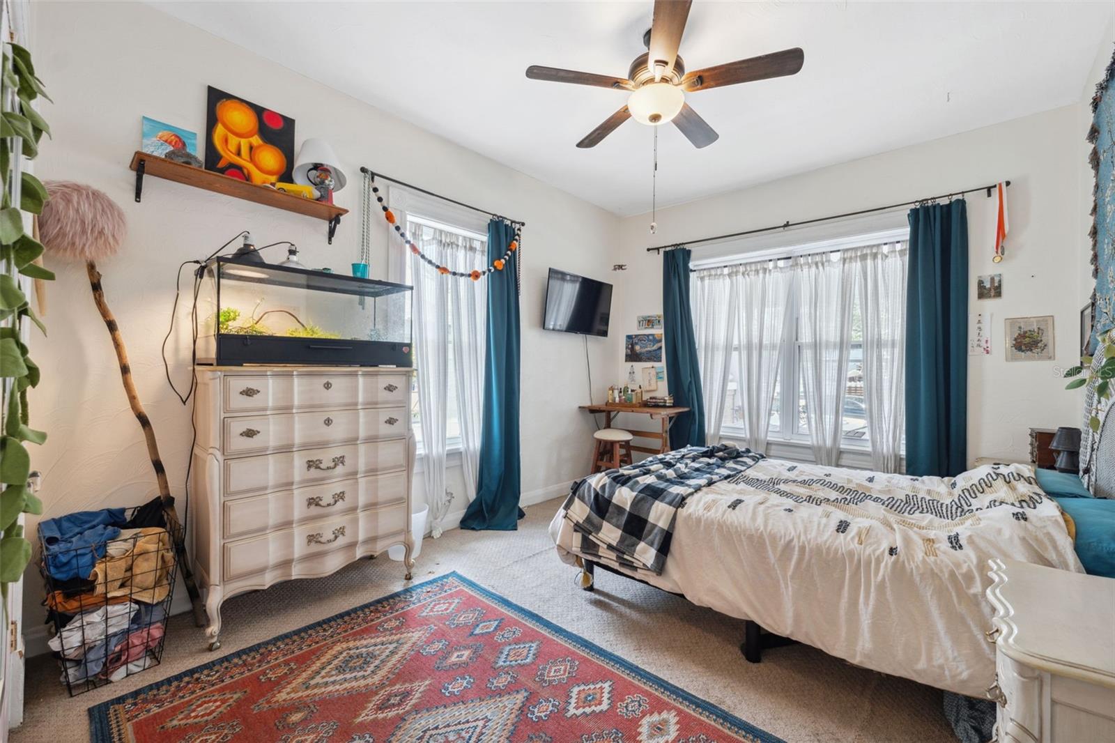 Image 16 of 46 For 2217 Stuart Street