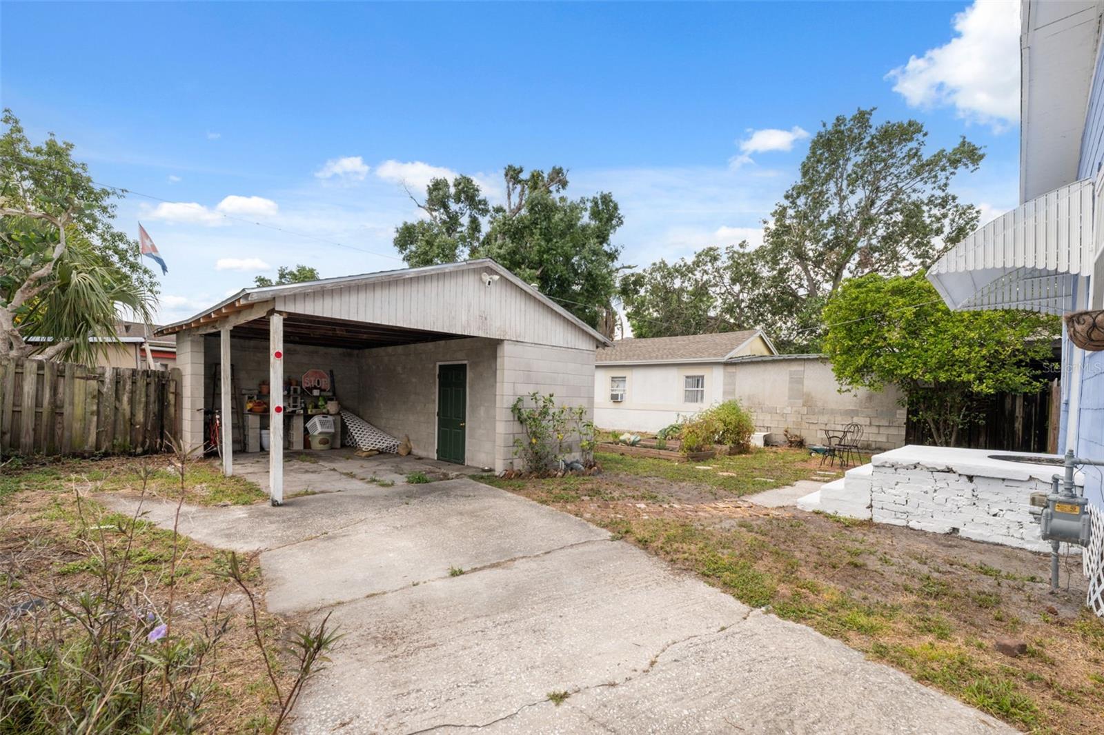 Image 22 of 46 For 2217 Stuart Street