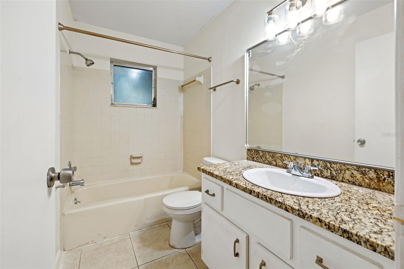 Image 14 of 20 For 5245 3rd Avenue N