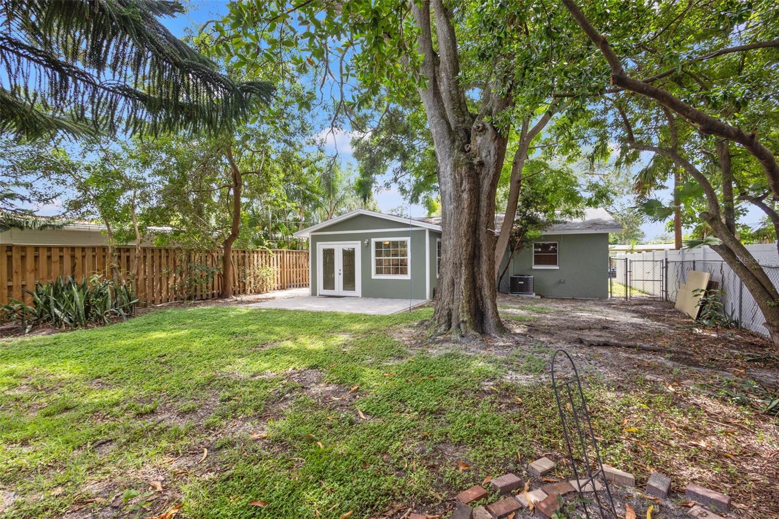 Image 18 of 20 For 5245 3rd Avenue N