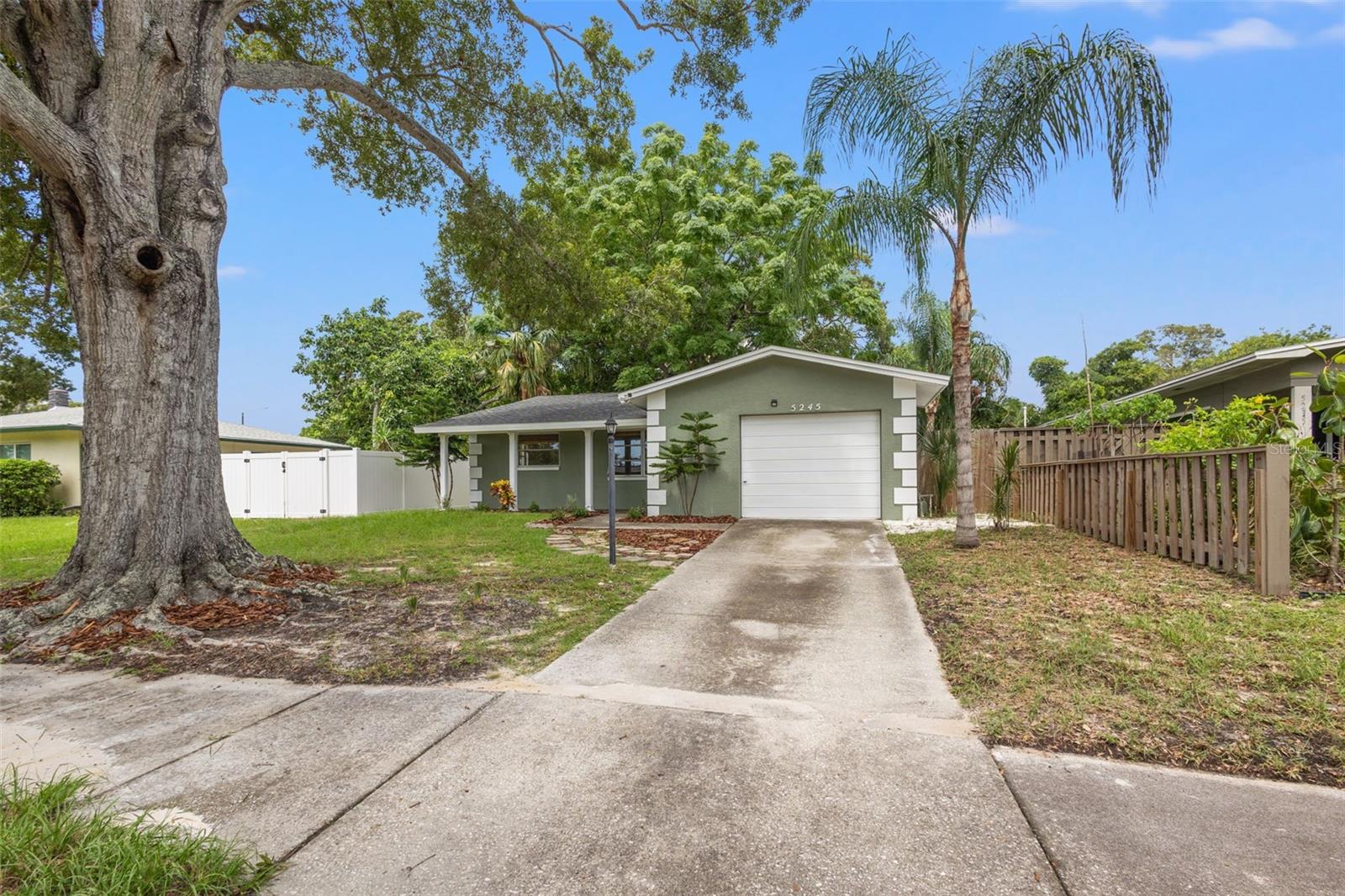 Image 3 of 20 For 5245 3rd Avenue N