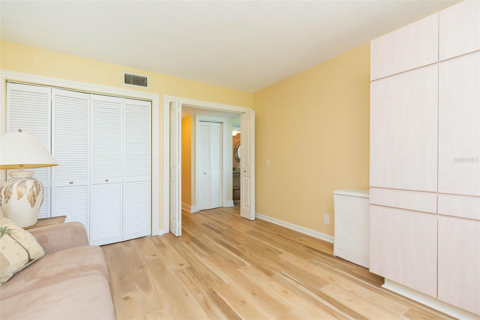 Image 26 of 31 For 5729 Puerta Del Sol Boulevard S 185