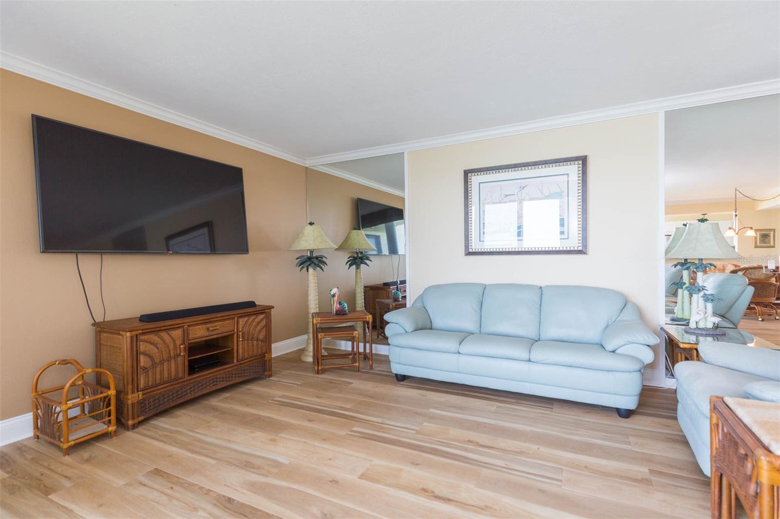 Image 5 of 31 For 5729 Puerta Del Sol Boulevard S 185