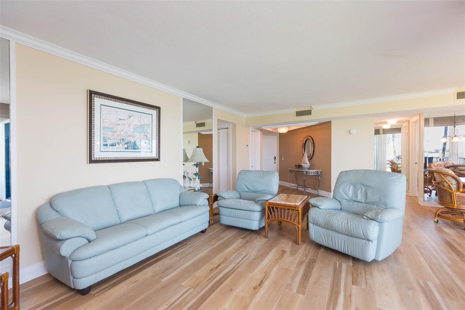 Image 6 of 31 For 5729 Puerta Del Sol Boulevard S 185