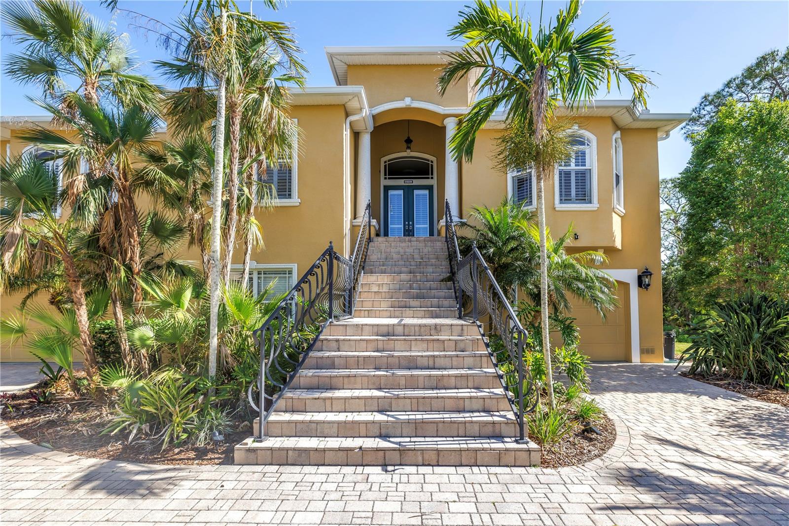 Details for 2101 Pointe Alexis Drive, TARPON SPRINGS, FL 34689