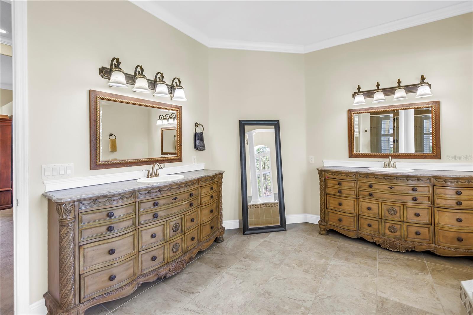 Image 17 of 63 For 2101 Pointe Alexis Drive
