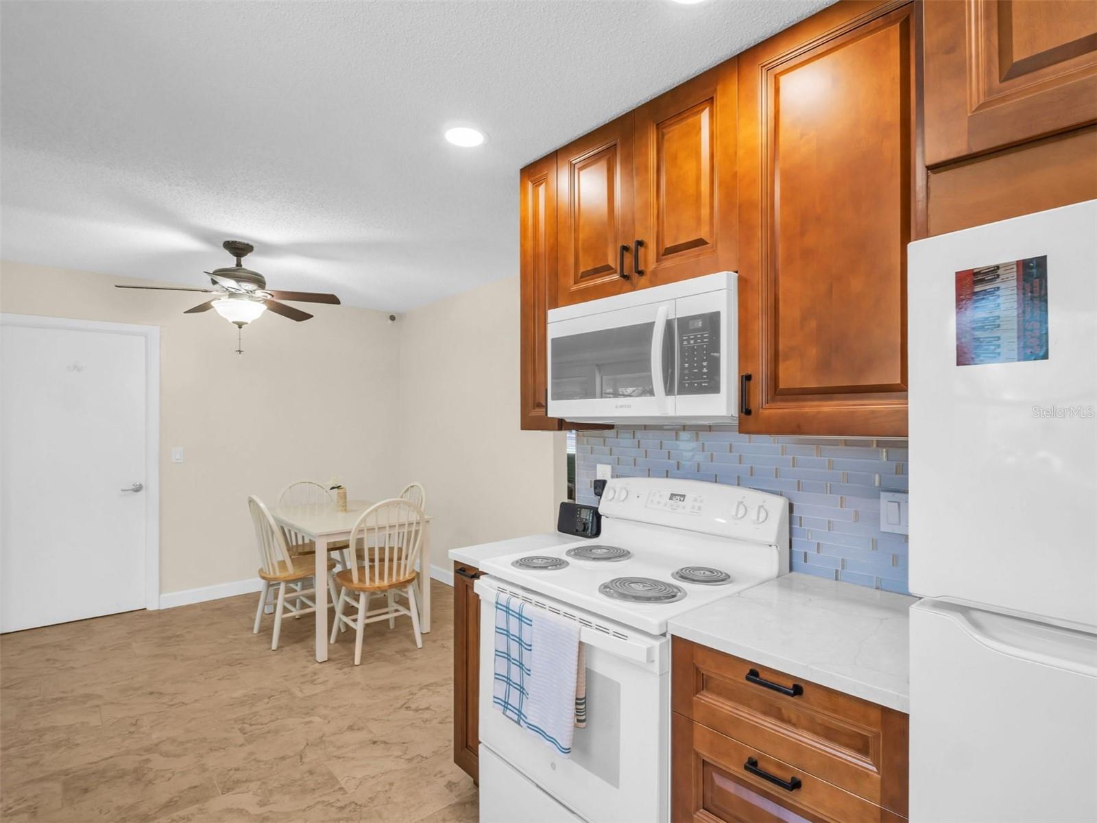 Image 9 of 45 For 1011 Coldstream Court