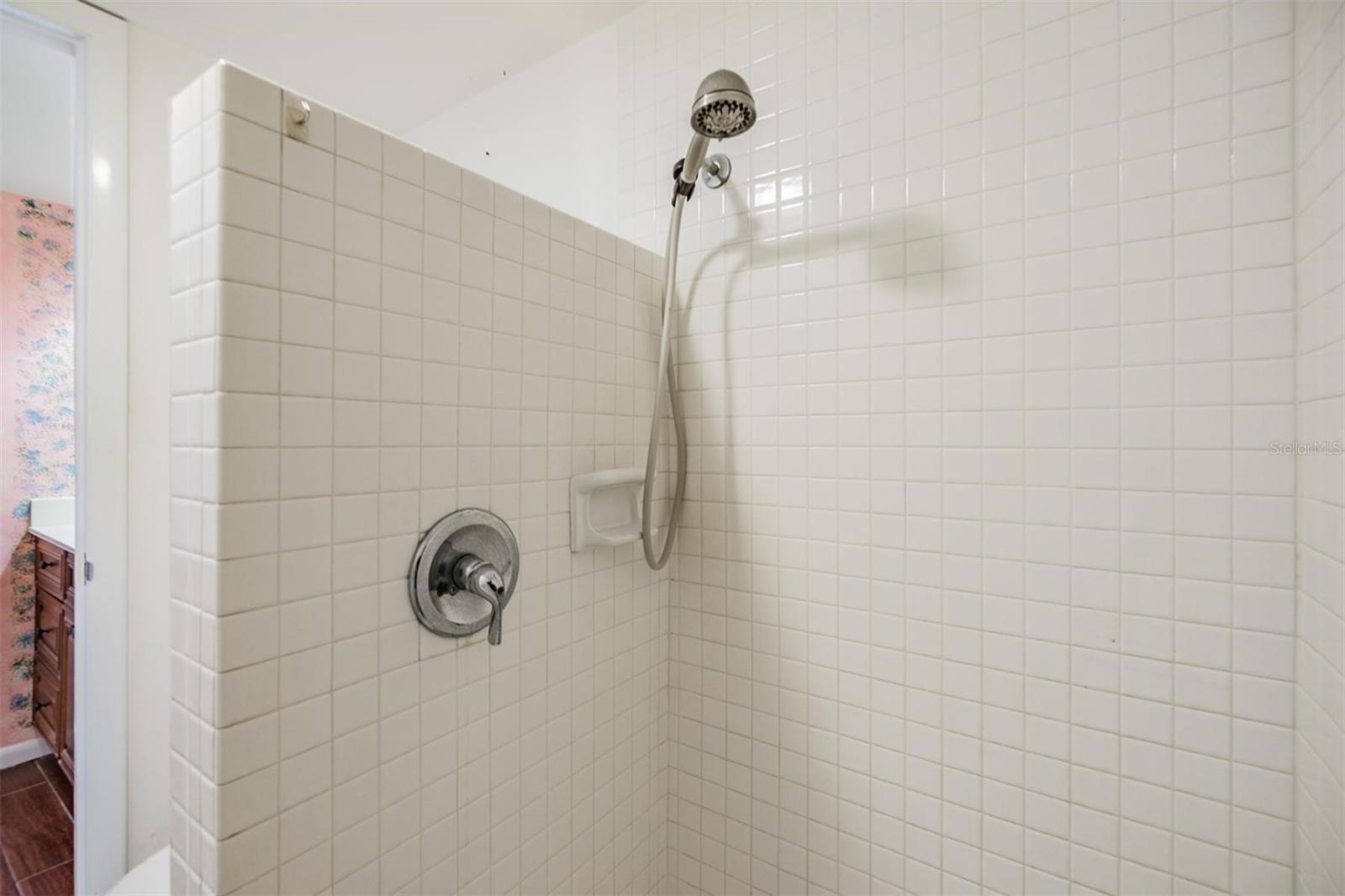 Image 20 of 35 For 4002 Cypress Court 4002