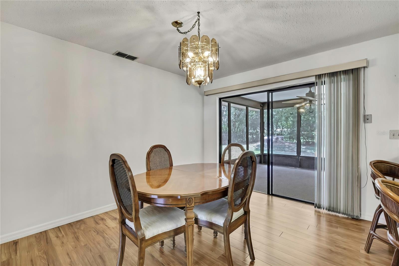 Image 9 of 56 For 883 Hollywood Circle