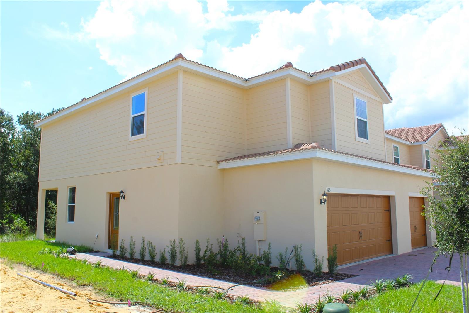 Image 2 of 19 For 575 Bay Leaf Drive