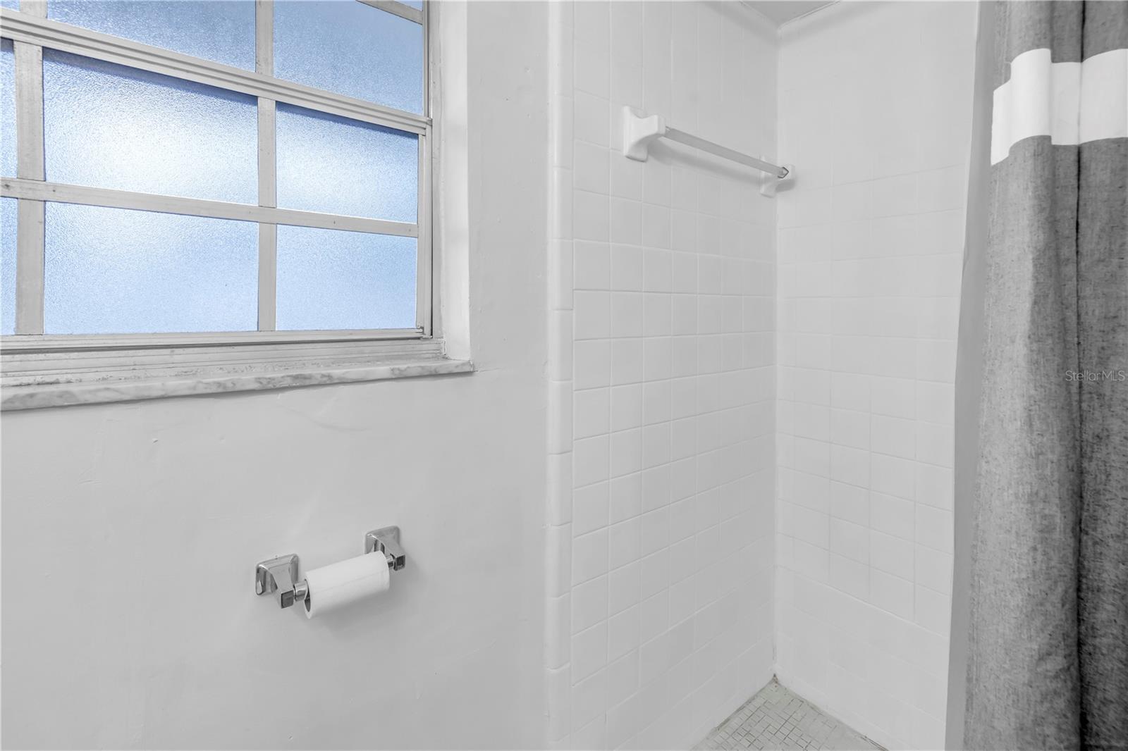 Image 31 of 36 For 3753 Hollow Oak Place