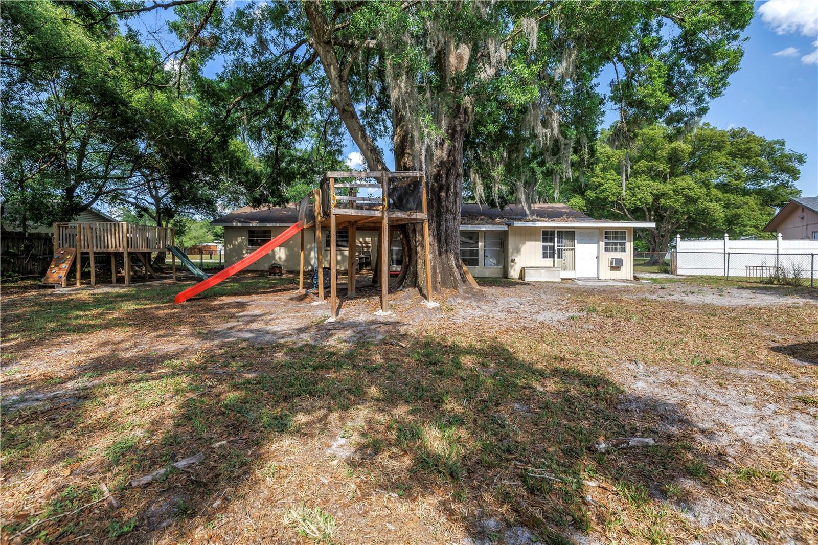 Image 33 of 36 For 3753 Hollow Oak Place