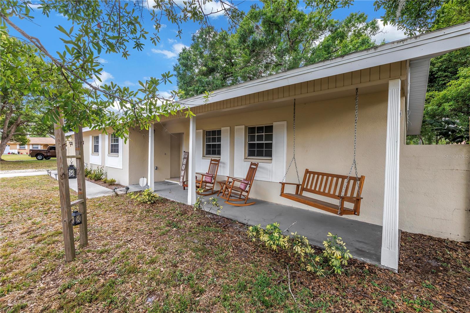 Image 4 of 36 For 3753 Hollow Oak Place