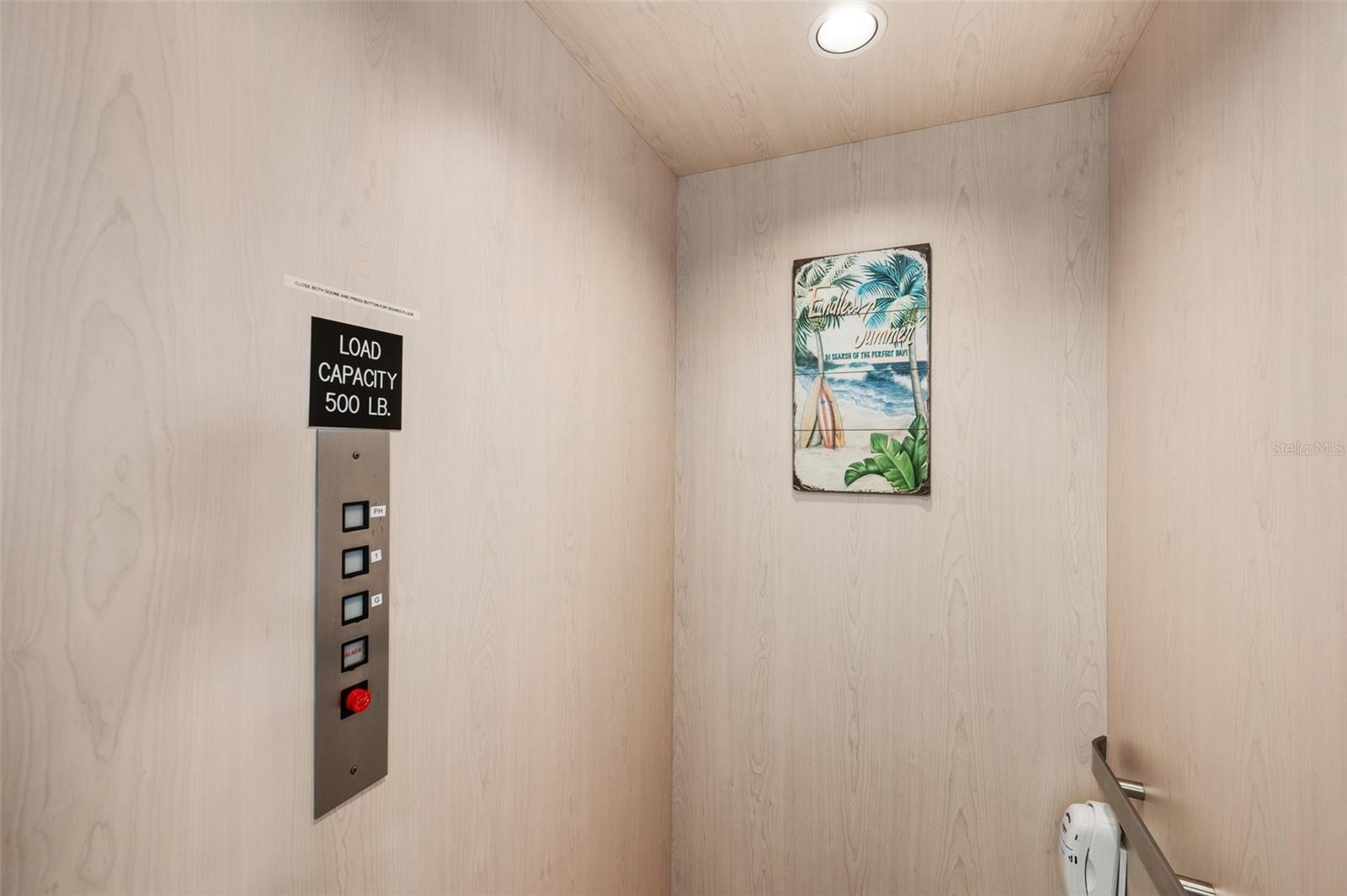 Listing photo id 44 for 2417 Sunset Vista Drive