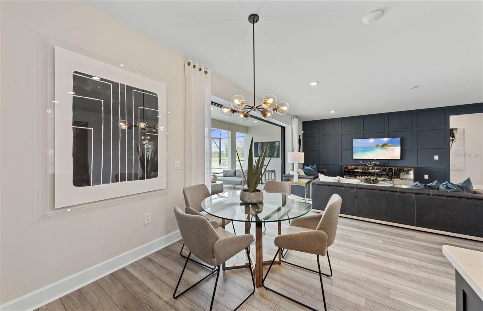 Image 14 of 81 For 16411 Sapphire Point Drive