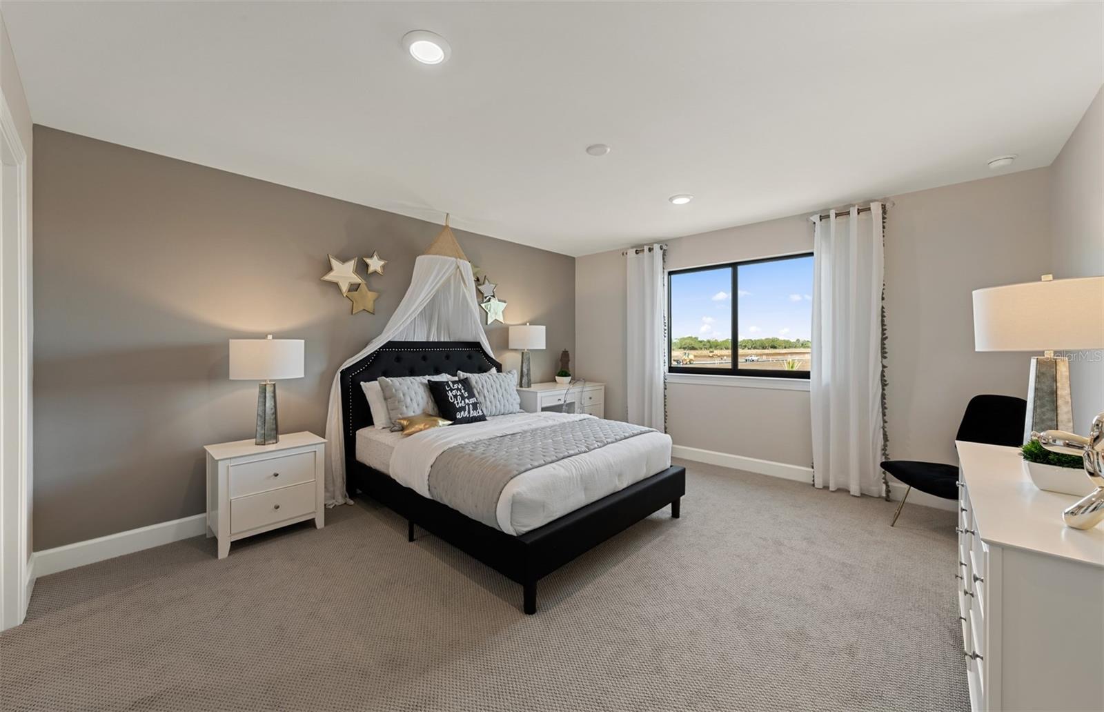 Image 42 of 81 For 16411 Sapphire Point Drive