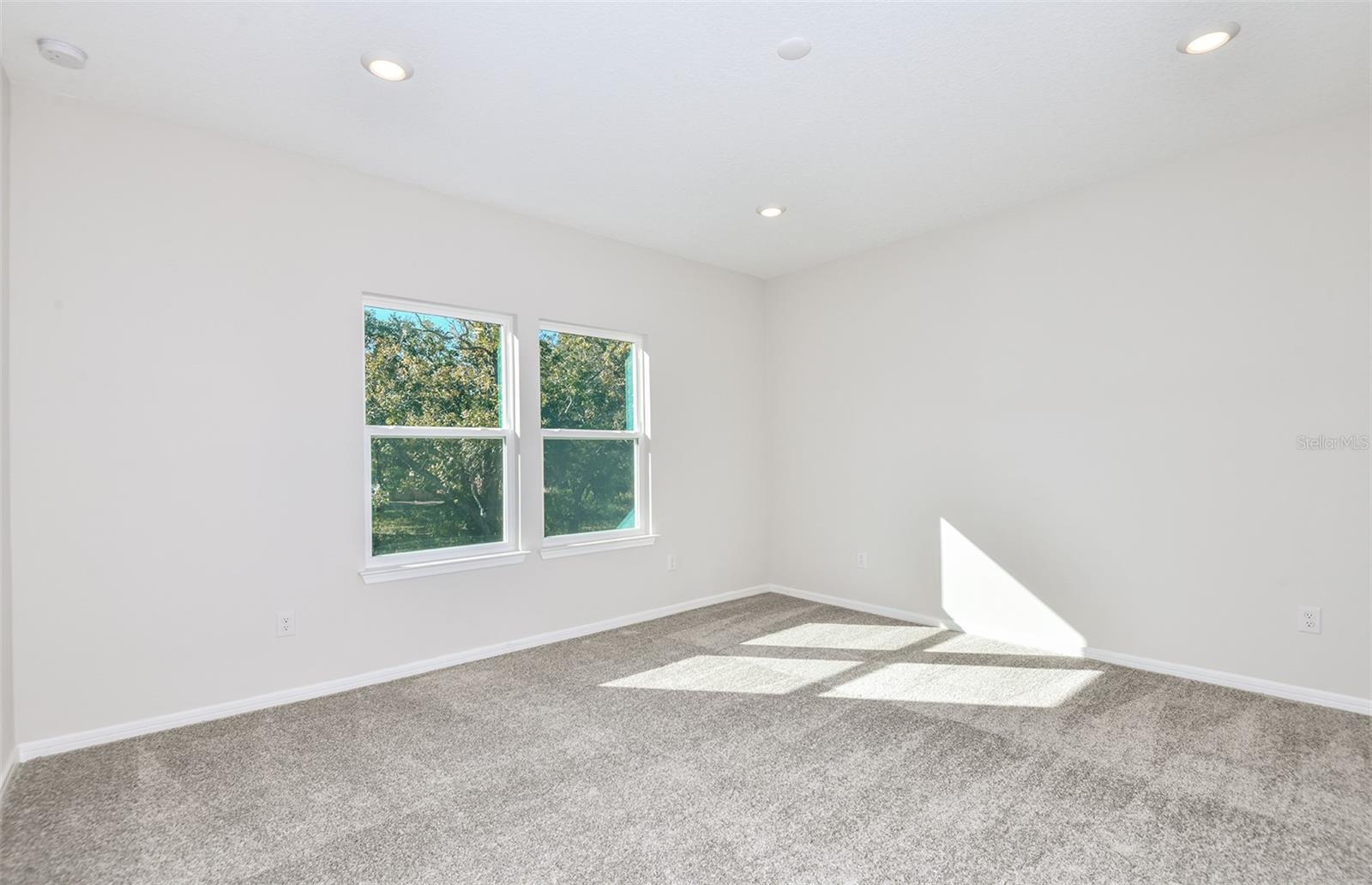 Image 5 of 18 For 1411 Hamilton Way