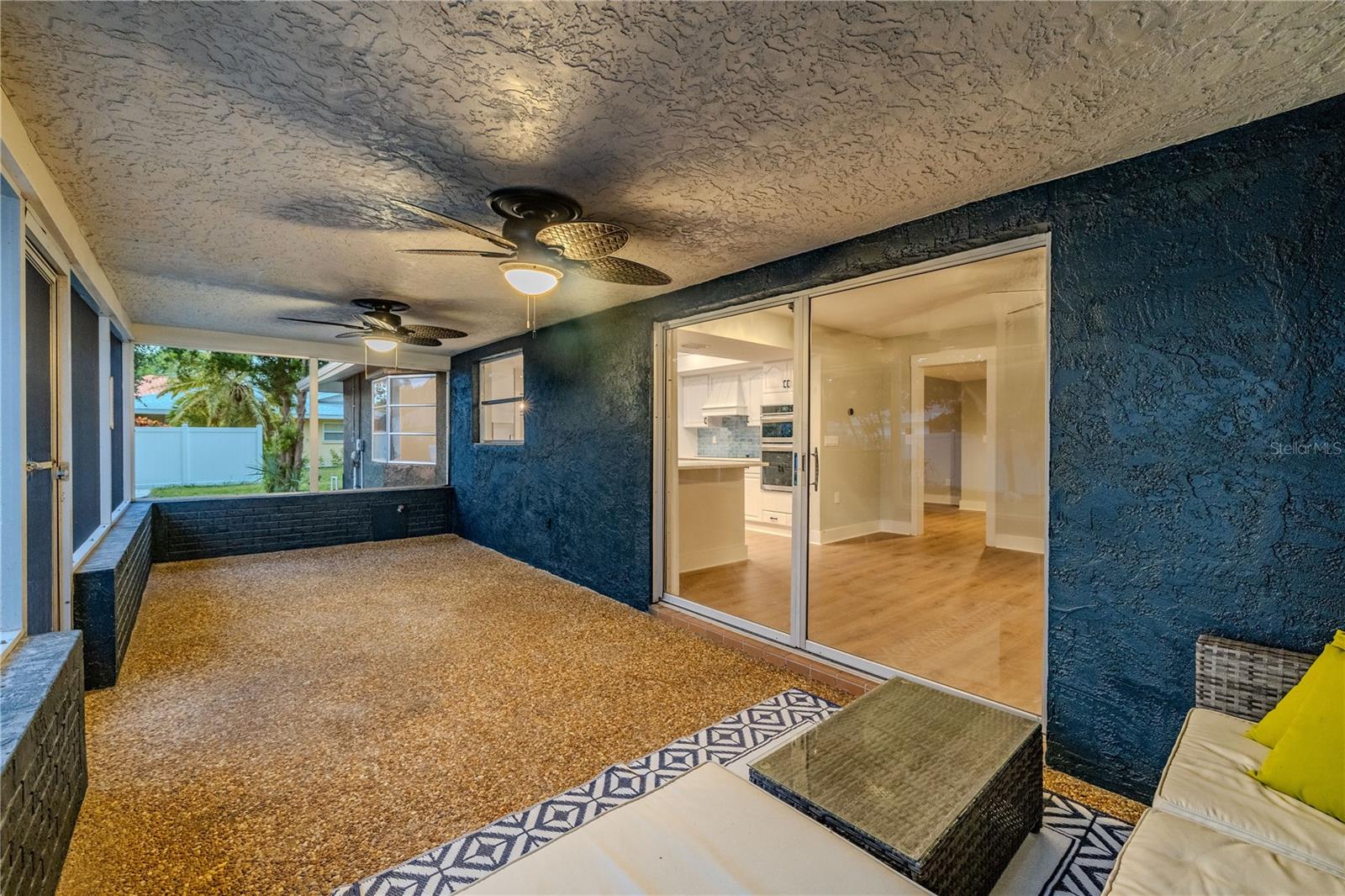 Listing photo id 28 for 1211 64th Street Nw