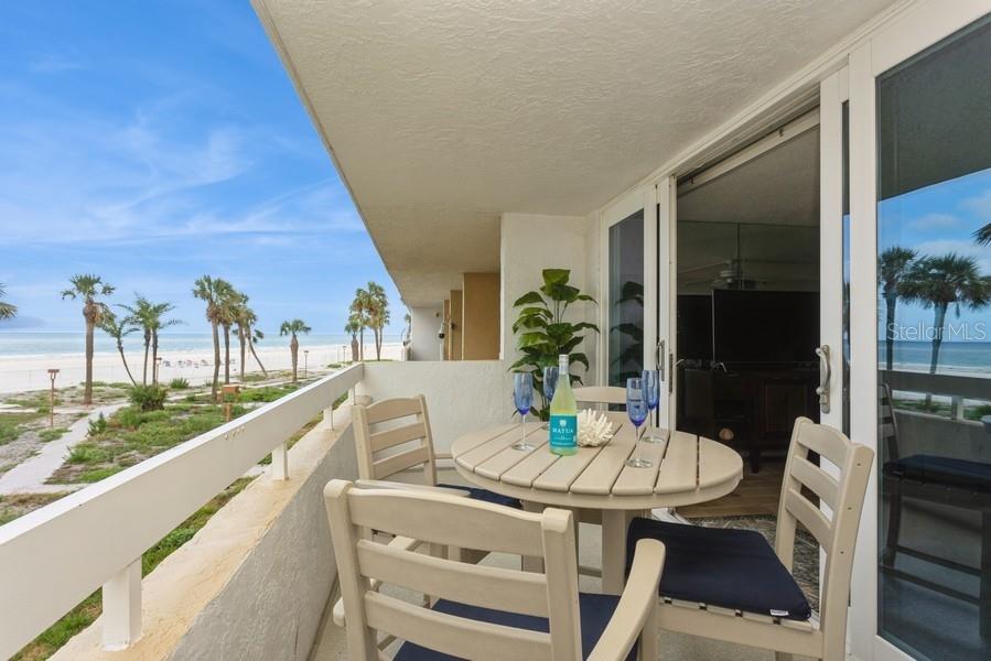 Image 13 of 33 For 17900 Gulf Boulevard 1b