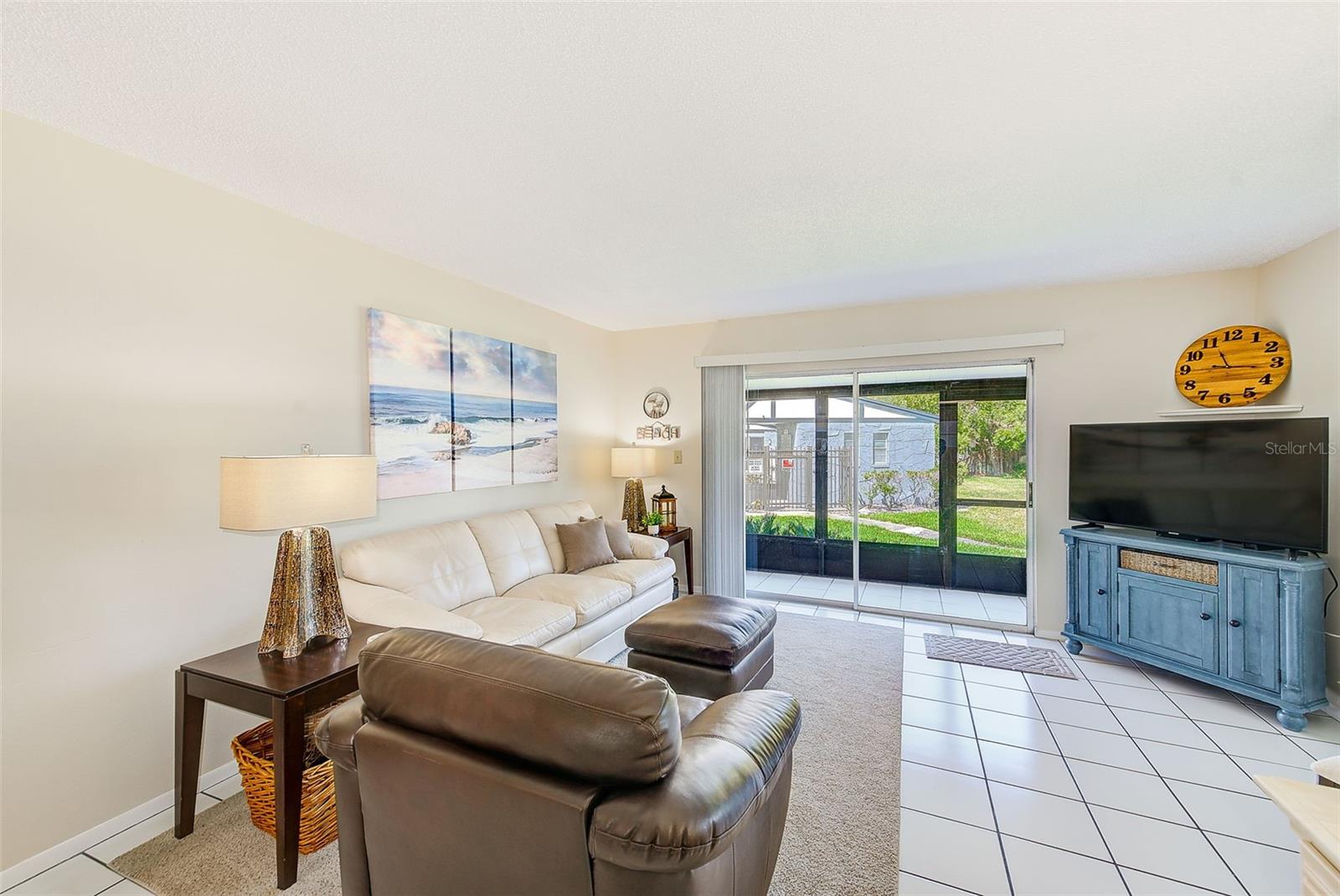 Image 10 of 39 For 1137 King Arthur Court 501