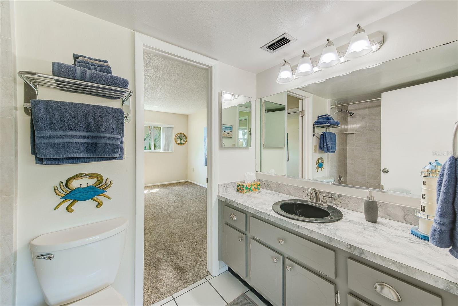 Image 19 of 39 For 1137 King Arthur Court 501