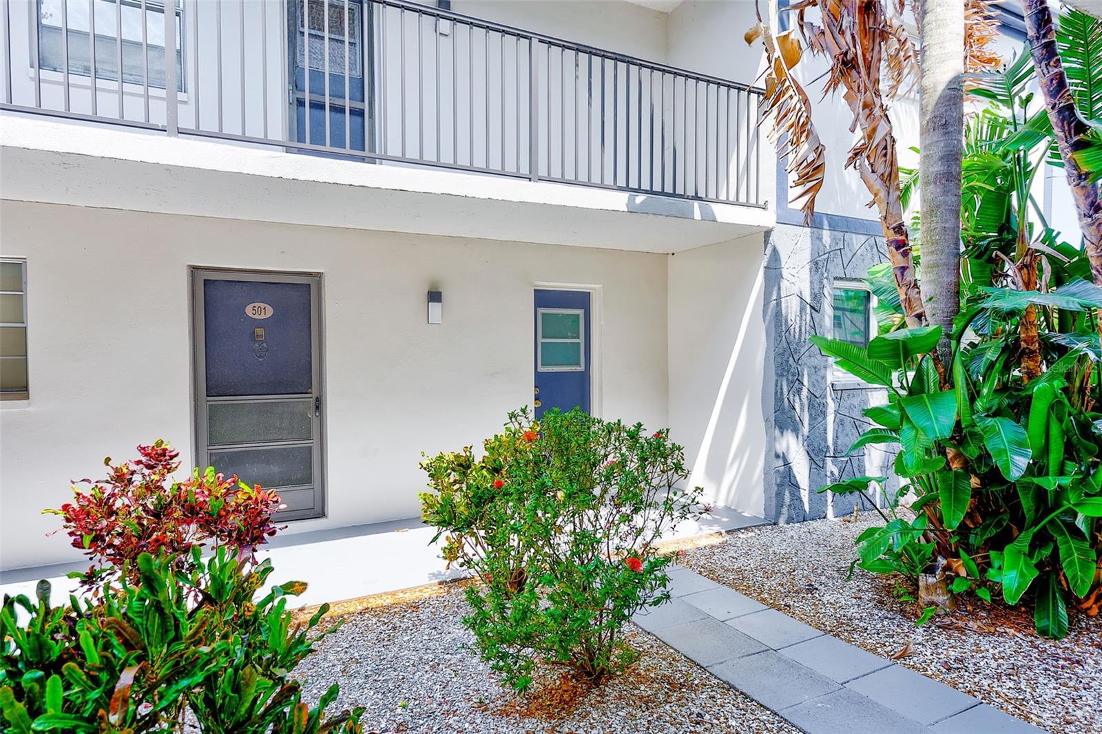 Image 5 of 39 For 1137 King Arthur Court 501